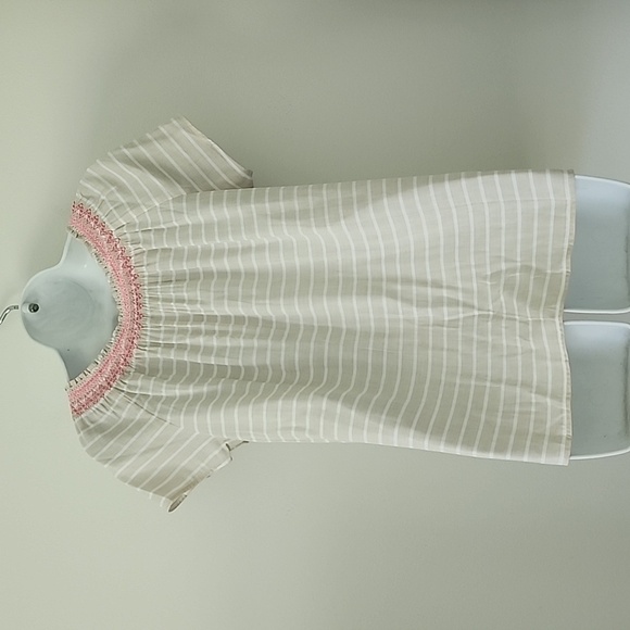 Vineyard Vines Boardwalk Stripe Smocked Beige and Pink Women's Top Size XS - Picture 9 of 13